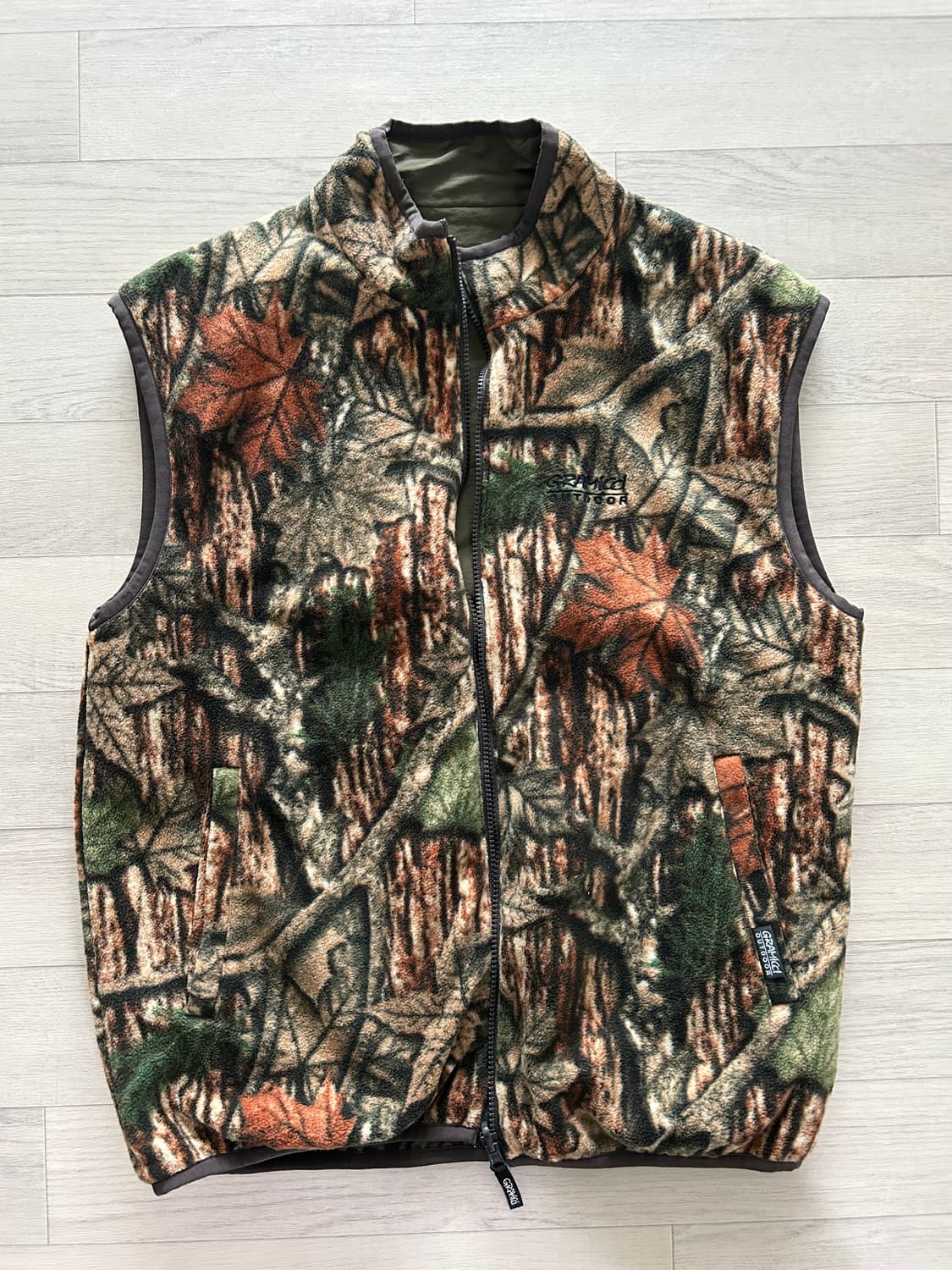 그라미치 리버시블 플리스 베스트 Leaf Camo 상품이미지3