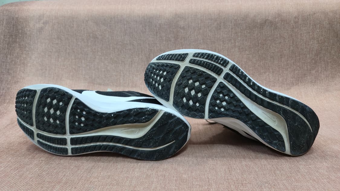 나이키 에어 줌 페가수스 40 블랙 상품이미지6