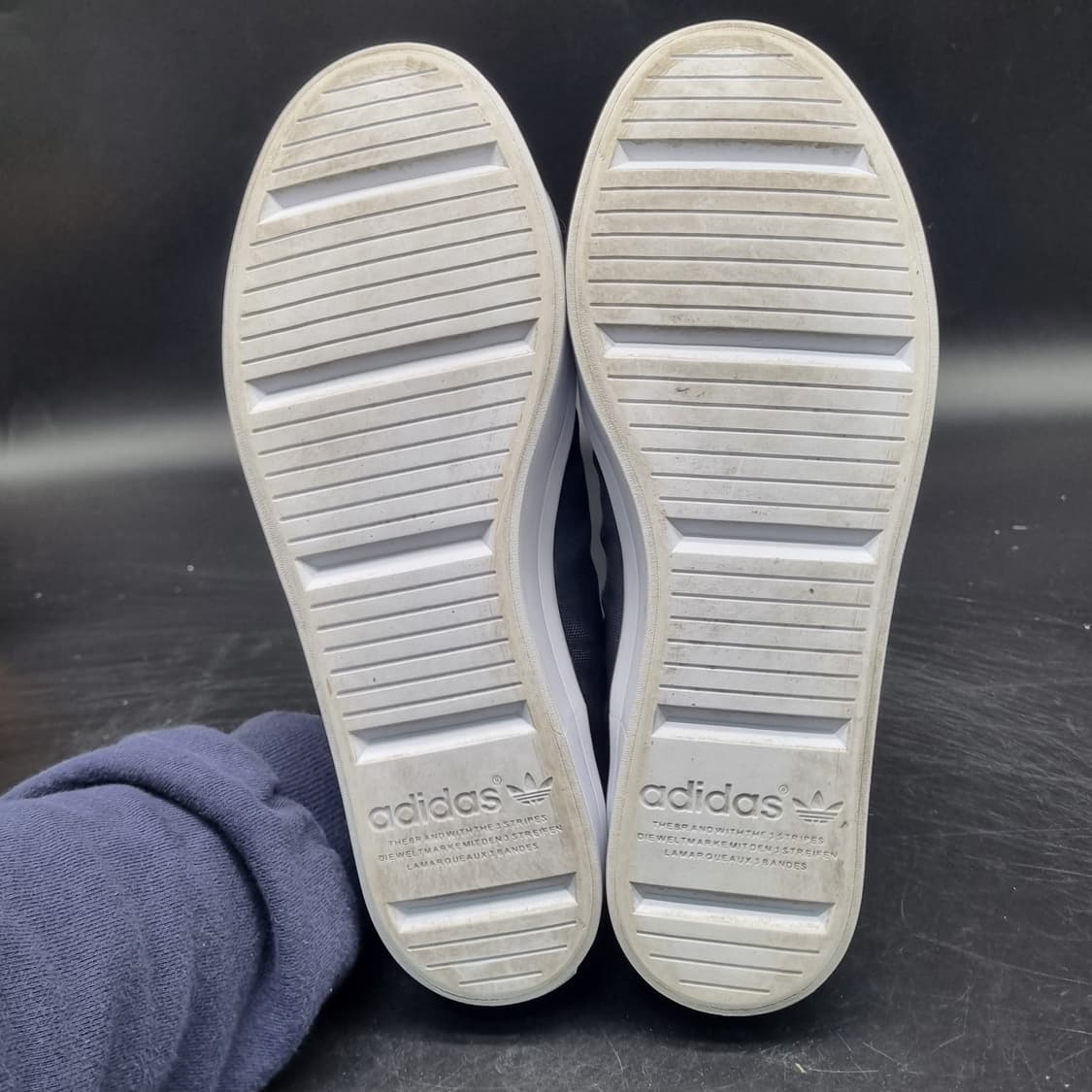 아디다스 코트밴티지 스니커즈250 상품이미지3