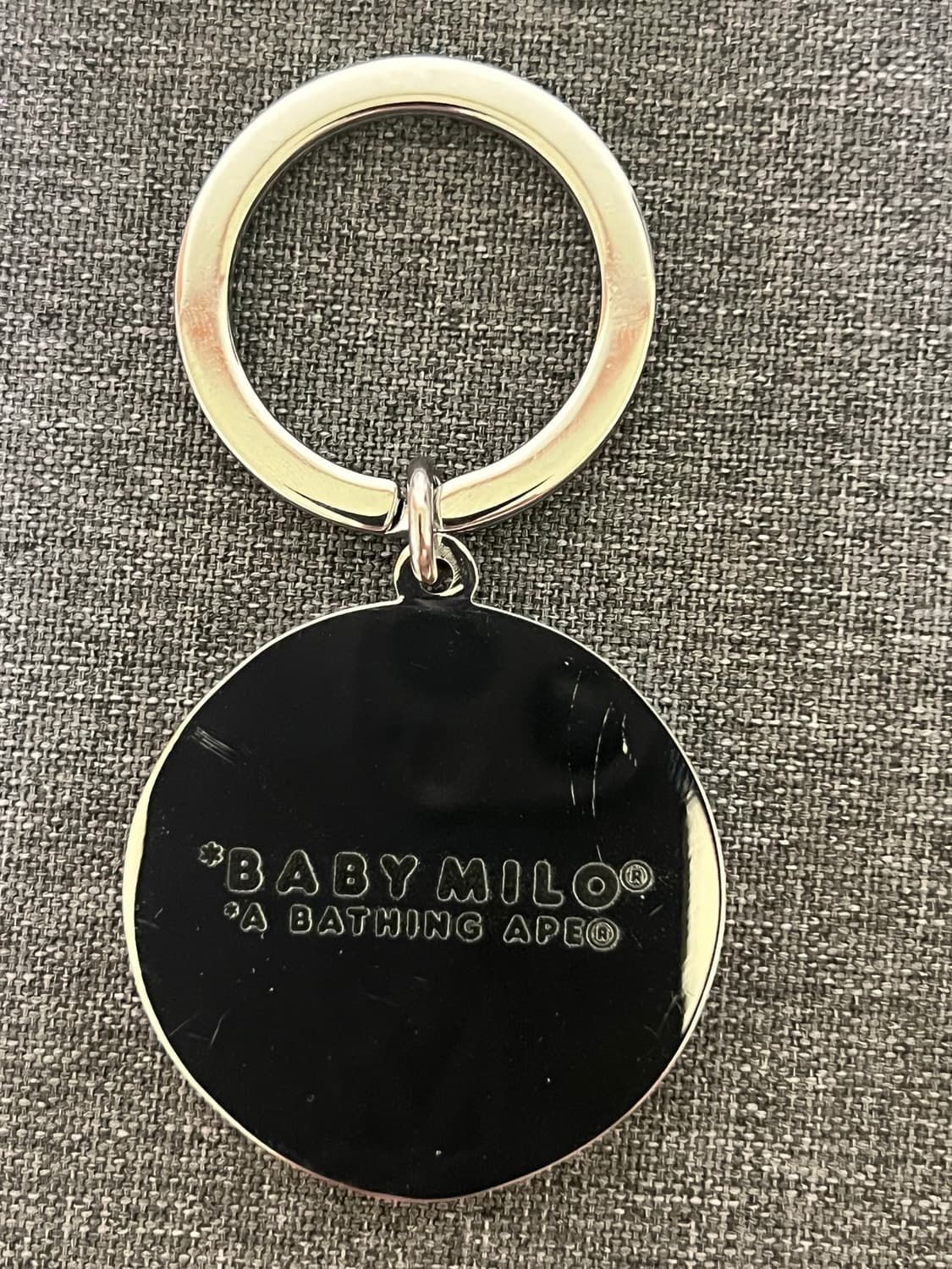 베이프 베이비 마일로 메탈 키체인 상품이미지2