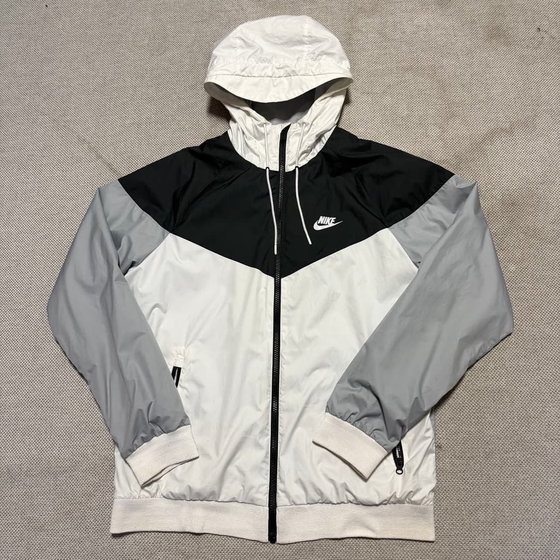 나이키 윈드러너 바람막이 자켓 상품이미지1