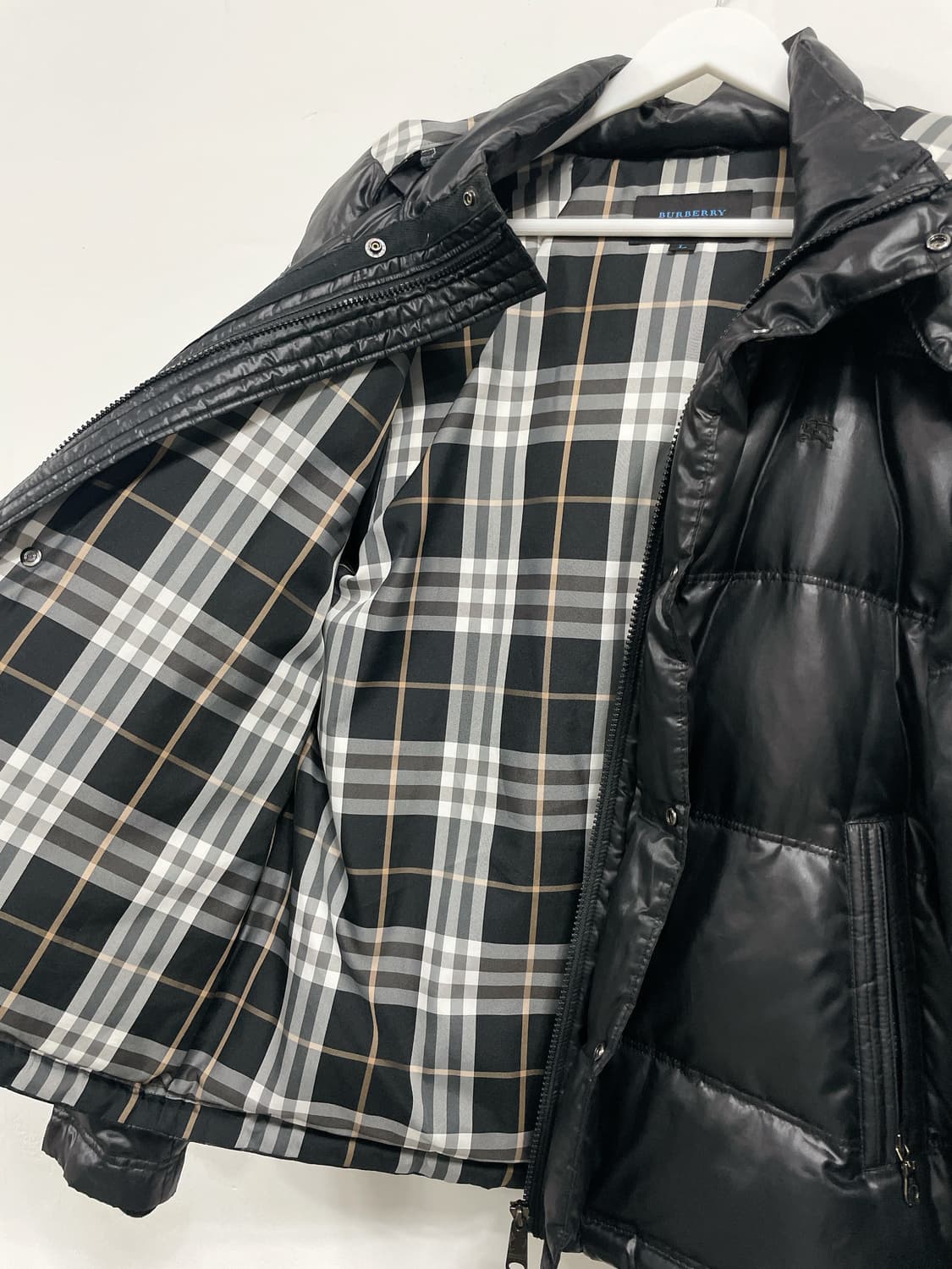 버버리 블랙 패딩 상품이미지7
