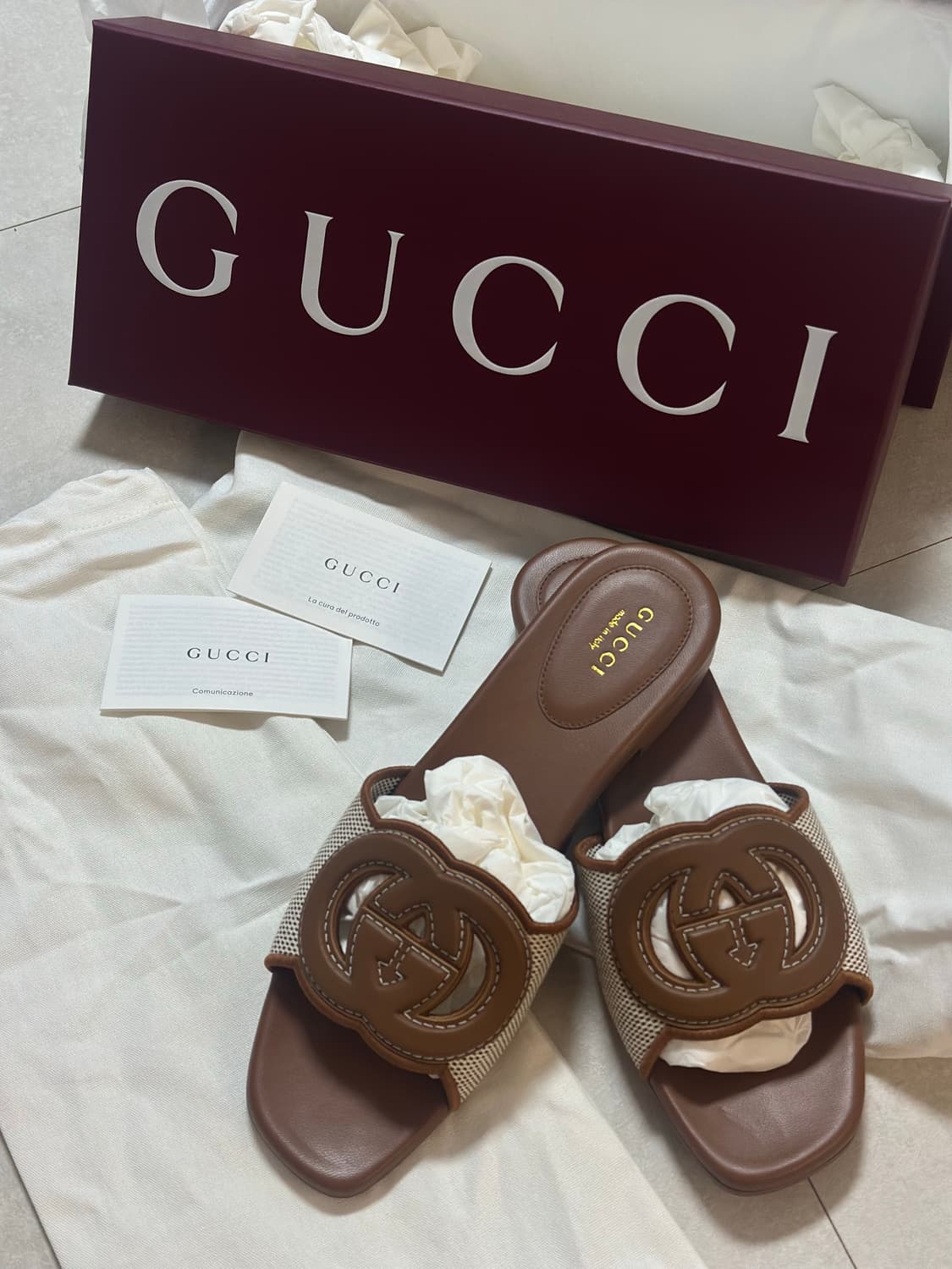 구찌 인터로킹 슬리퍼 상품이미지1