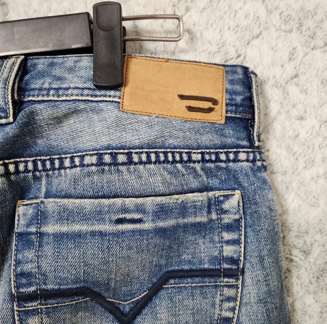 디젤 자탄 부츠컷 청바지 상품이미지6