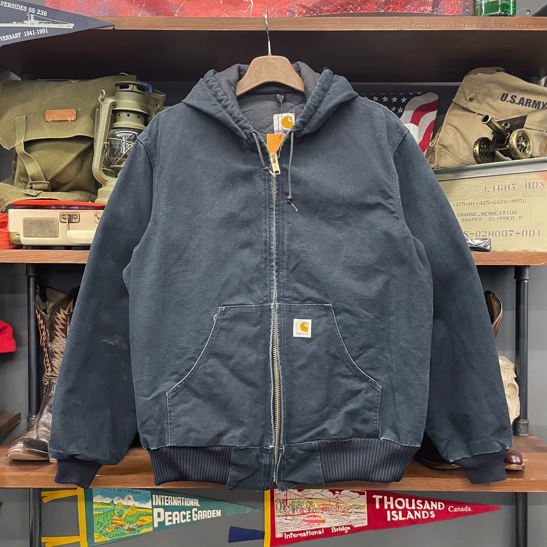 00s 칼하트 J140 BLK Made in USA 액티브 후드 자켓 상품이미지1