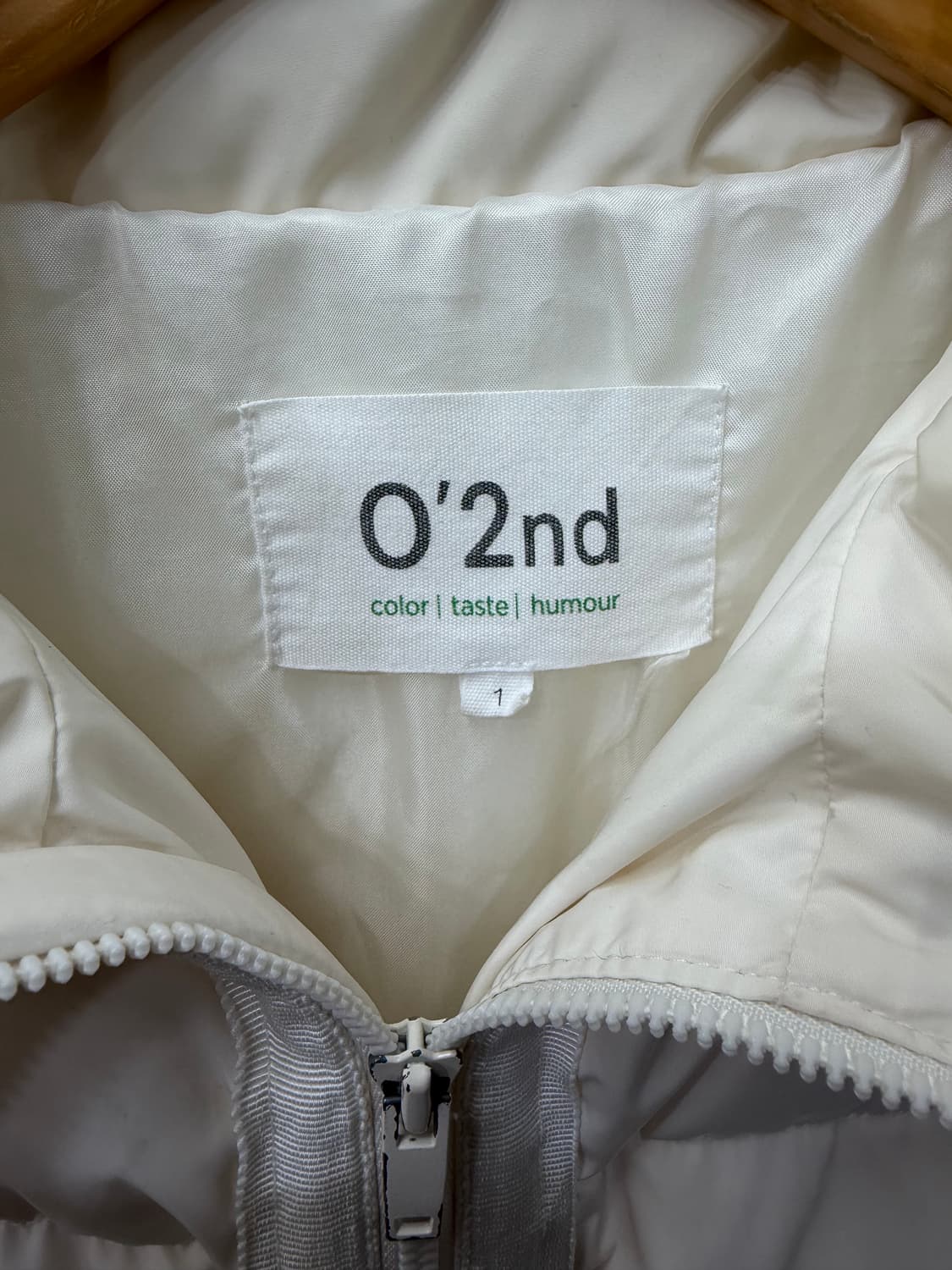 정품) O2ND 오즈세컨 한섬 퍼 포인트 패딩 55 상품이미지7