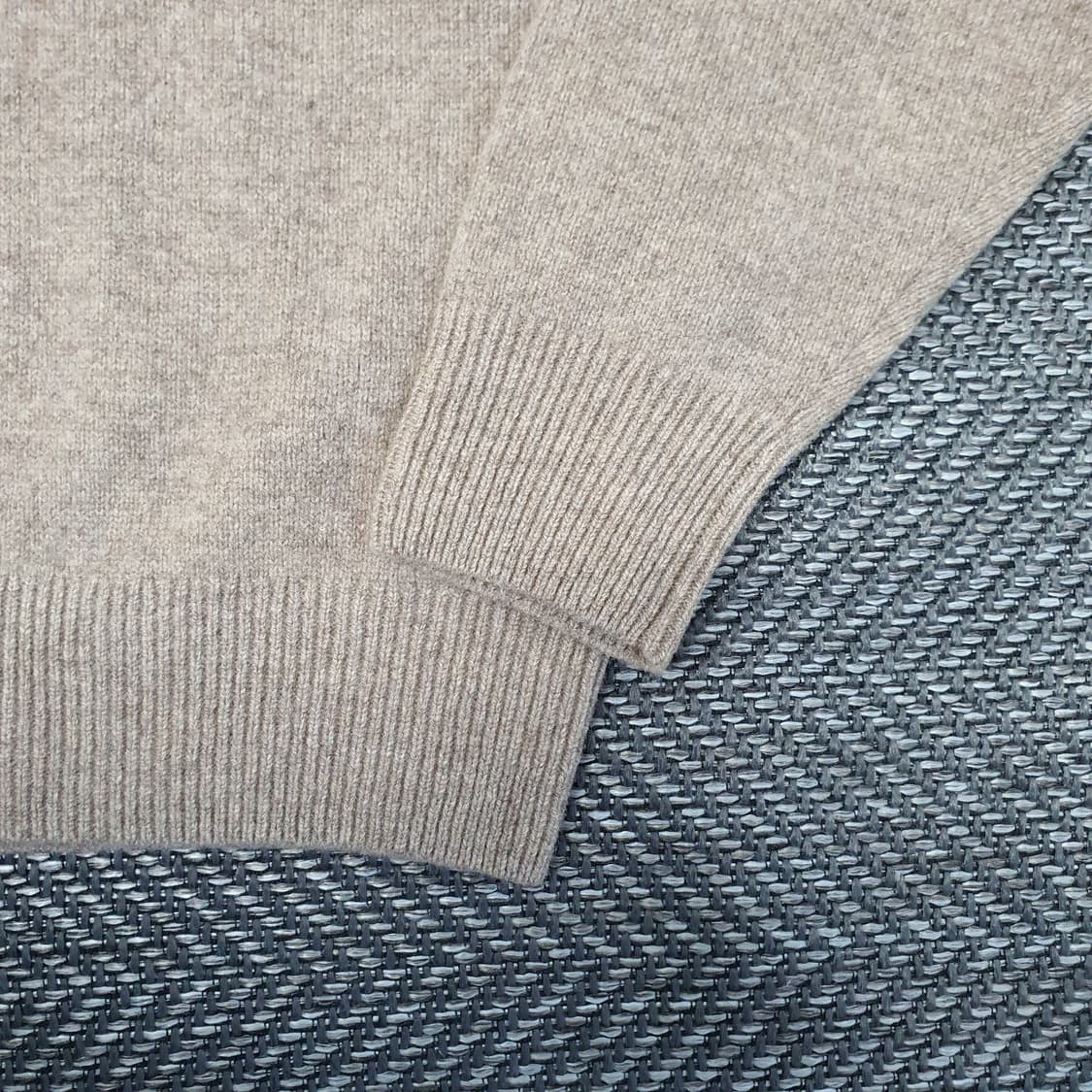 유니클로 울100 긴소매 니트 남자105 상품이미지4