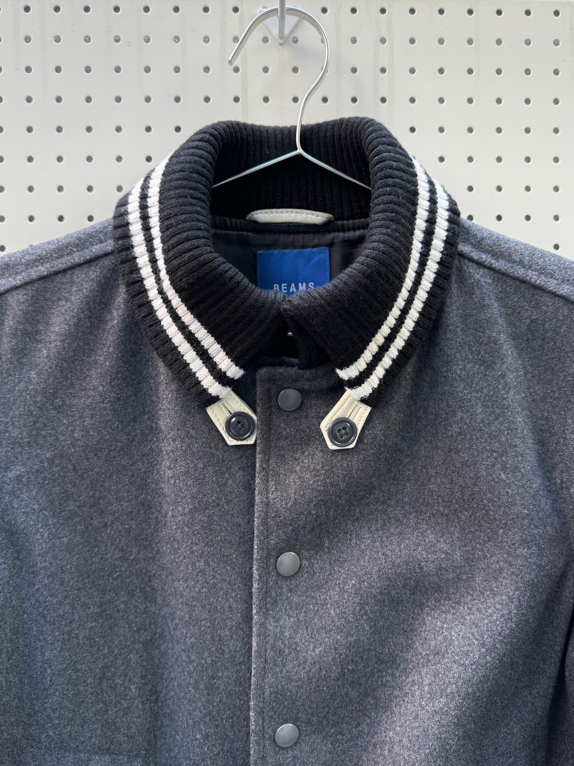 빔즈 레더 바시티 자켓 상품이미지6