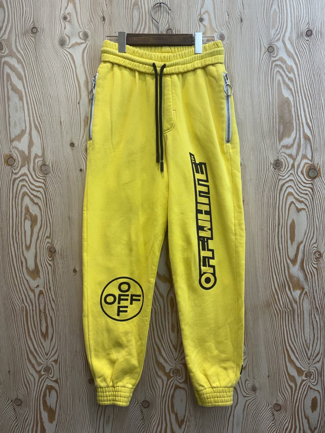 오프화이트 조거 스웻팬츠 상품이미지1