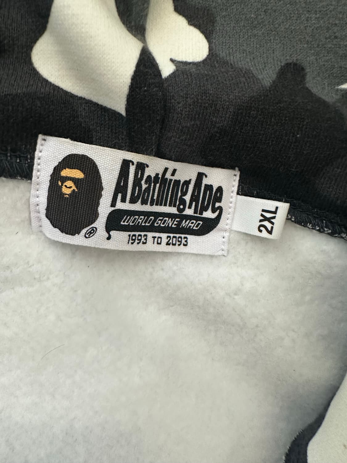 베이프 시티카모 샤크후드집업 상품이미지4