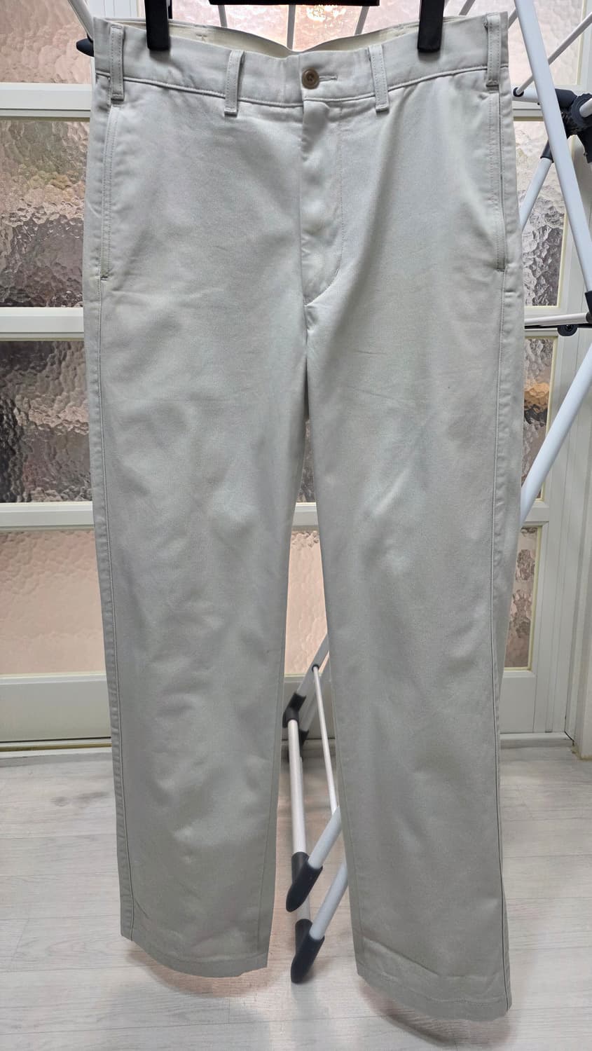 유니클로 스트레이트 치노팬츠 아이보리 76사이즈 상품이미지1