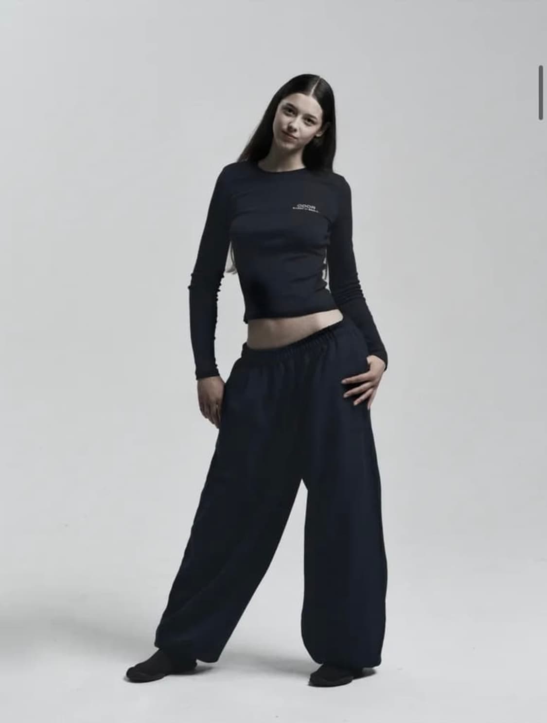 오도어 베이직 티 네이비 상품이미지3