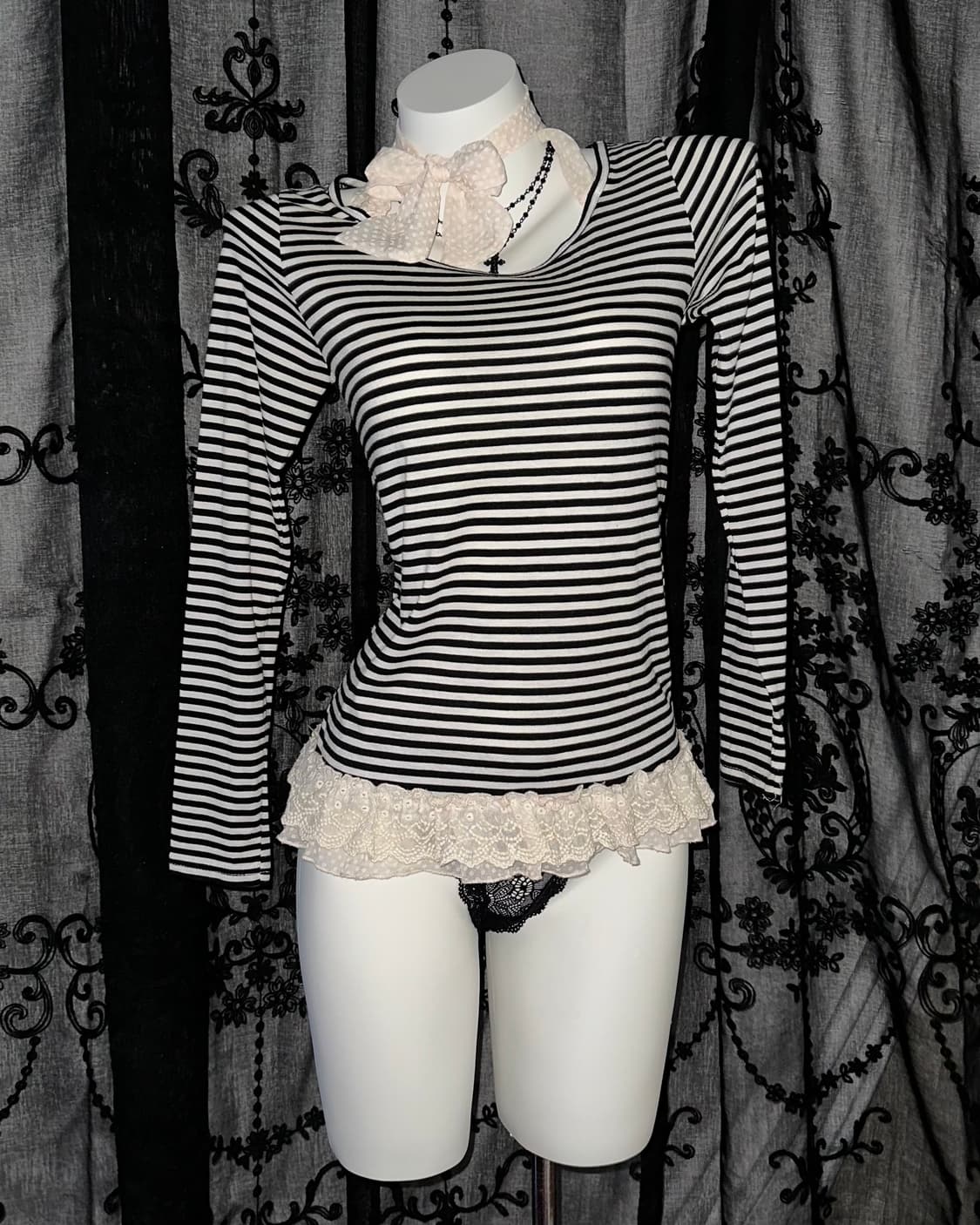 lace striped halterneck long-sleeve 상품이미지1