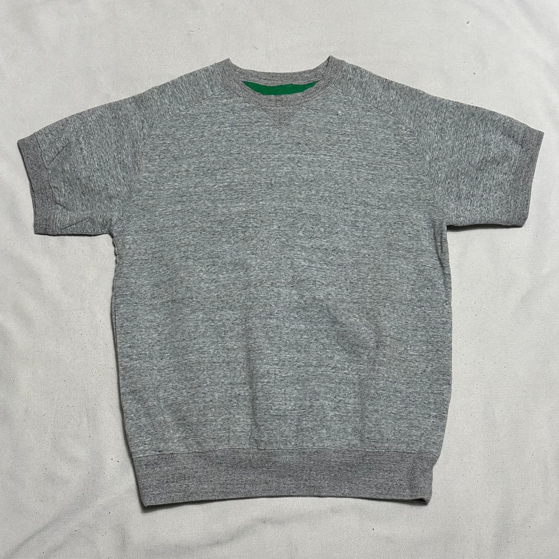 2 사카이 그레이 반팔 티셔츠 상품이미지2