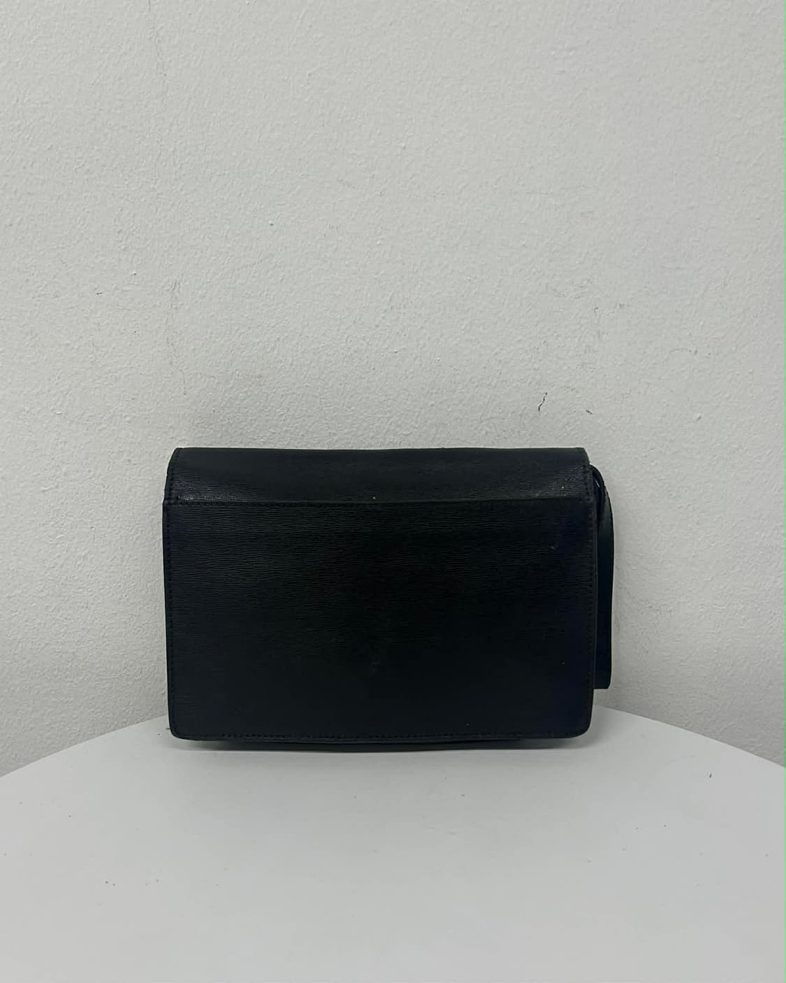 펜디 빈티지 레더 클러치백 상품이미지4