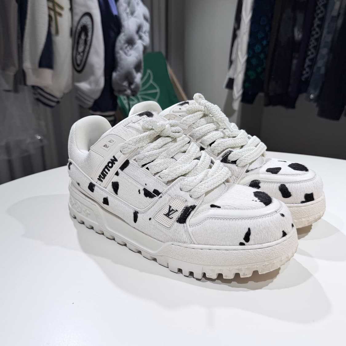 (A/8) / 루이비통 LV 트레이너 쿠사마 야요이 맥시 스니커즈 상품이미지4