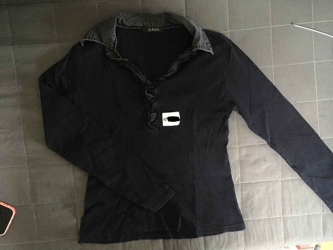 네이비차콜 레이어드 카라 티셔츠 상품이미지1