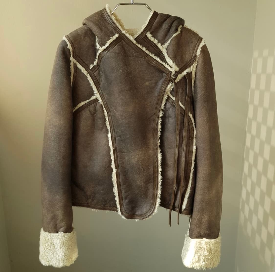 츠모리 치사토 무톤 후드 자켓 상품이미지1