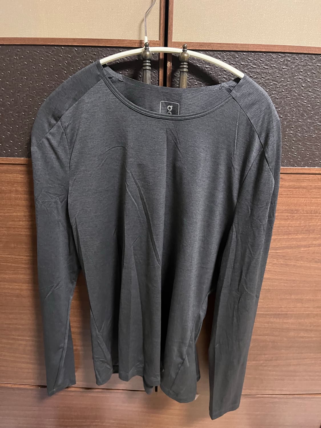 온러닝 퍼포먼스롱티 M 블랙 상품이미지1