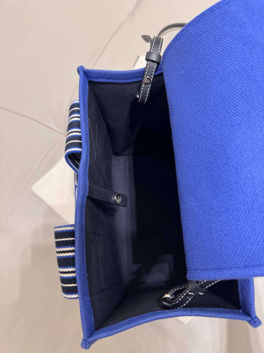 로로피아나 수트케이스 스트라이프 미니 상품이미지10