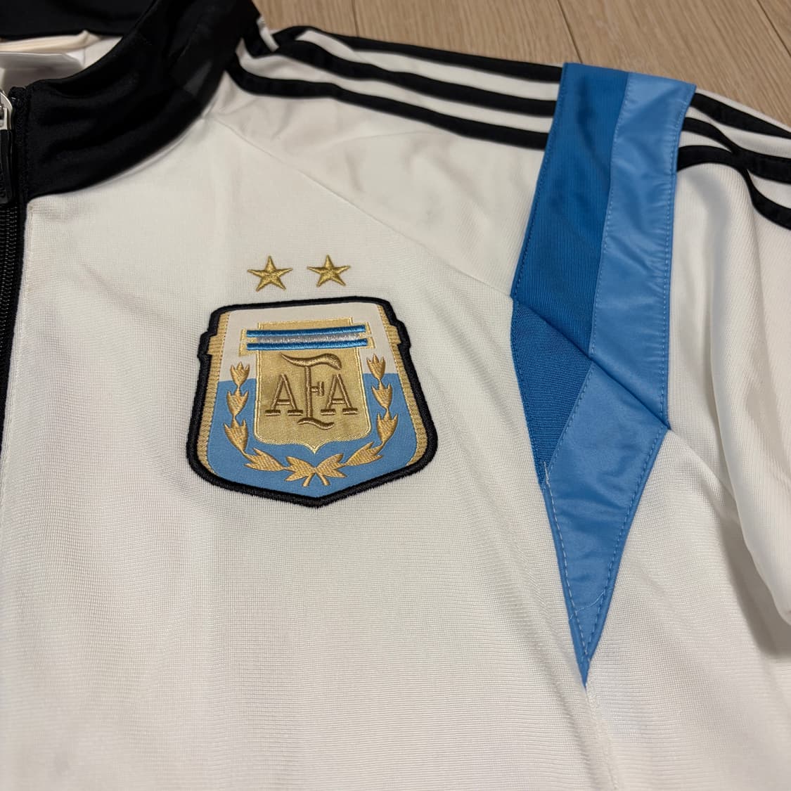 대장급)아디다스 X 아르헨티나 검/흰 루즈핏 져지 상품이미지4