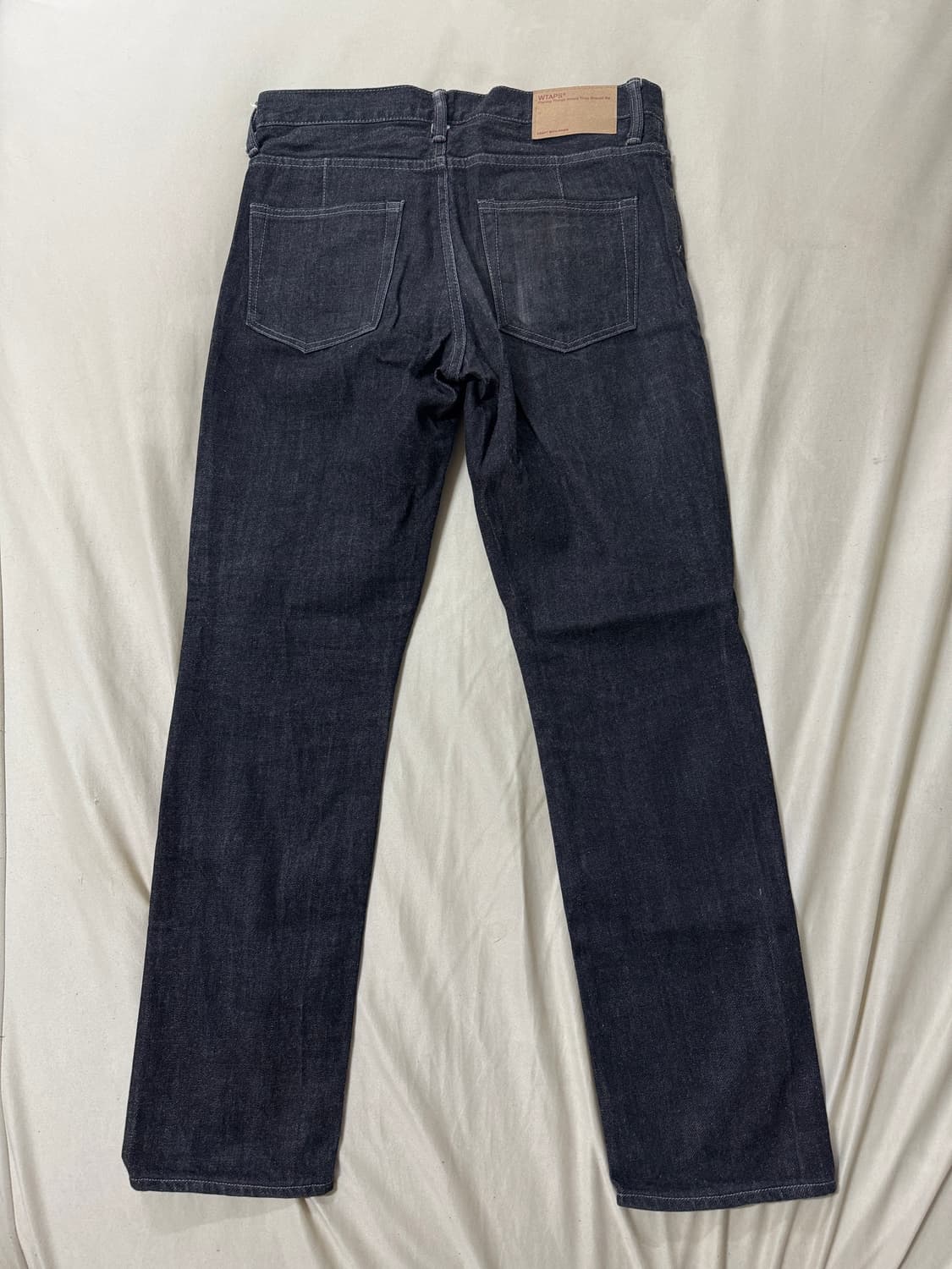 더블탭스 데님 흑청 스트레이트 상품이미지2