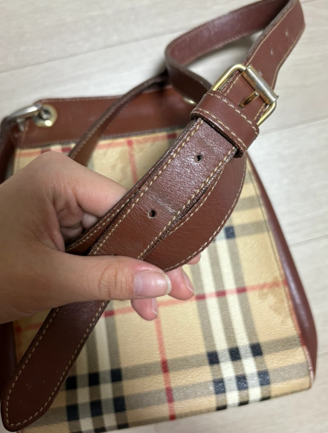 버버리 체크 빈티지 크로스백 상품이미지9