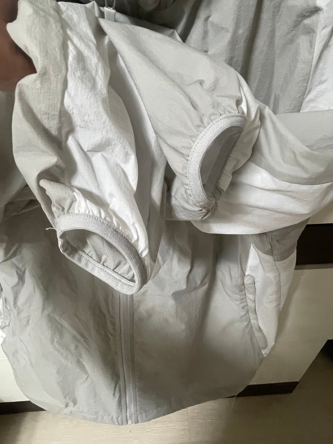 산산기어 바람막이 1사이즈 25fw 상품이미지5