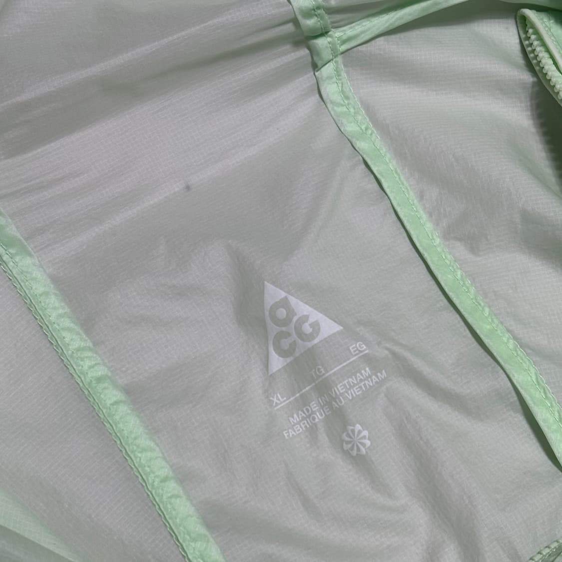 XL 나이키 ACG 신더콘 바람막이 상품이미지4