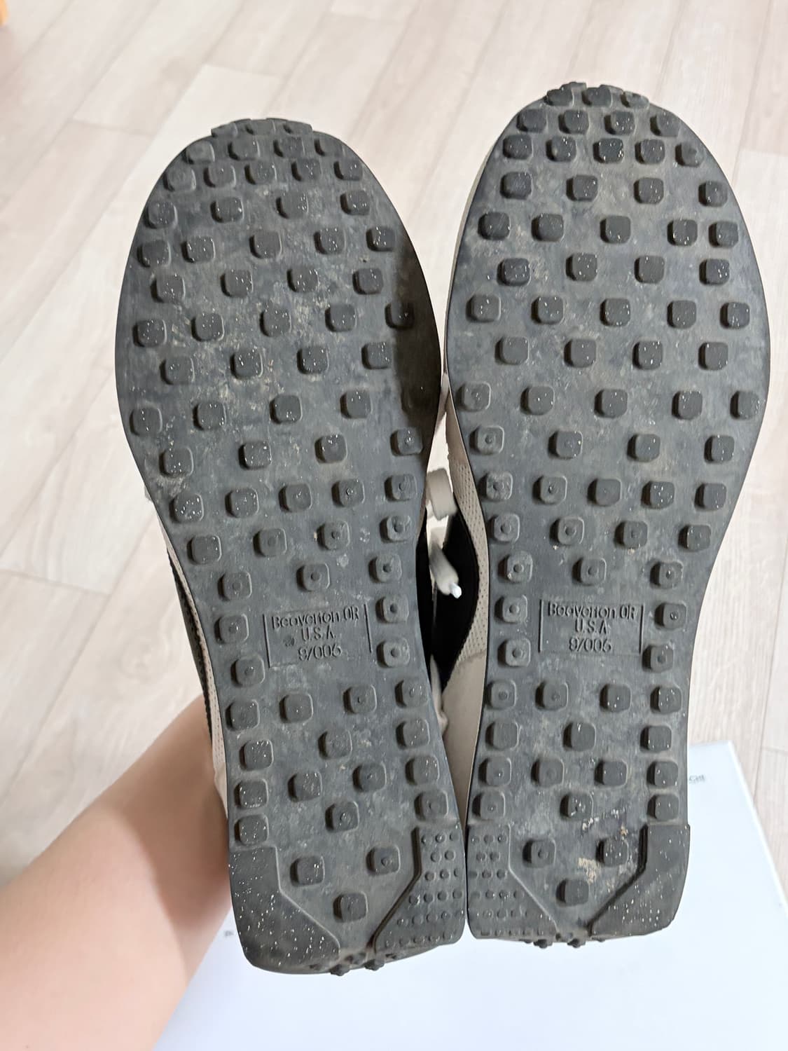 나이키 테일윈드79 흰검 280 상품이미지4