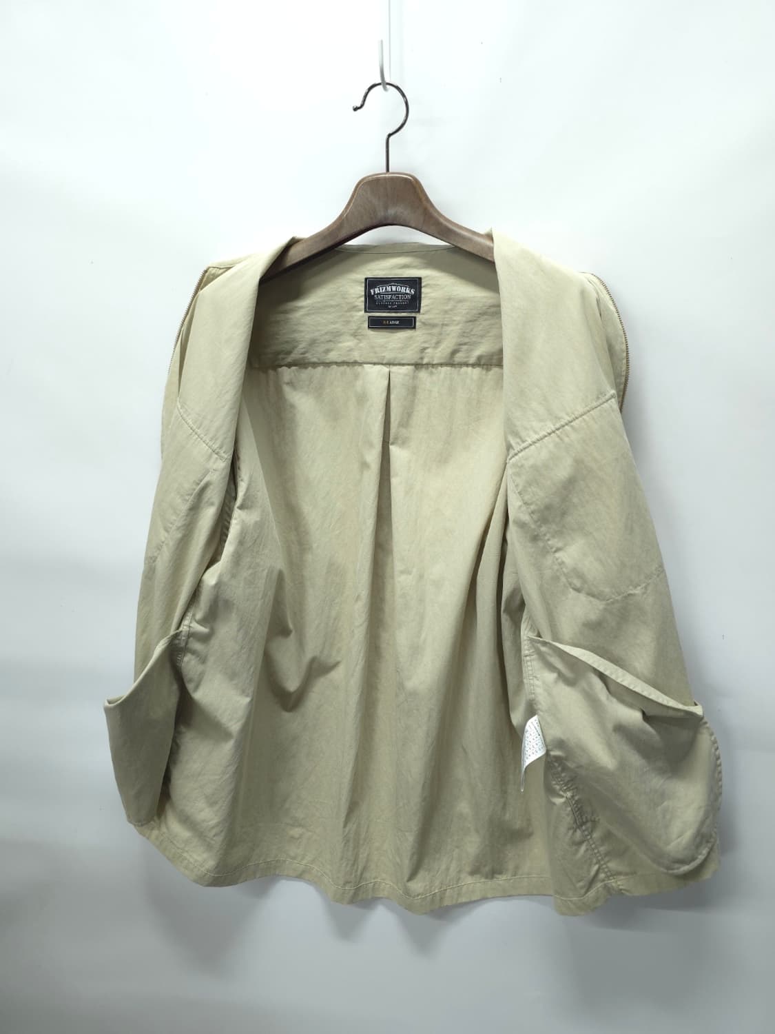 프리즘웍스 오버핏 베이지 셔츠자켓 (105~110) 상품이미지9