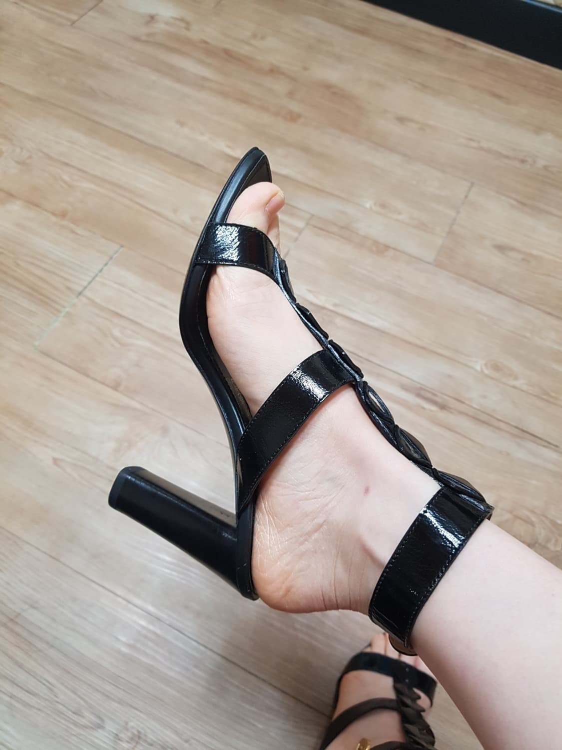 페레가모 정품 하이힐 (새상품  상품이미지2