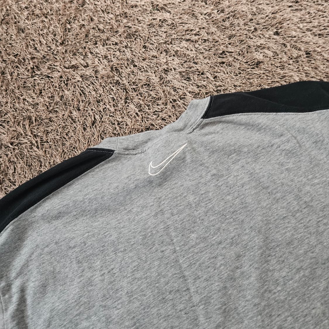 나이키(Nike) Nsw 센터 로고 라글란 배색 크롭 반팔티셔츠 상품이미지7