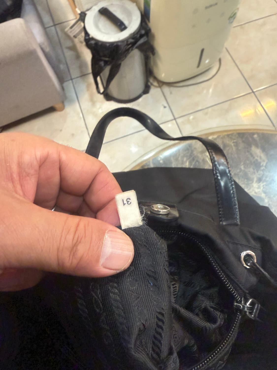 정품 프라다 나일론 복주머니 토트백 팝니다 상품이미지10