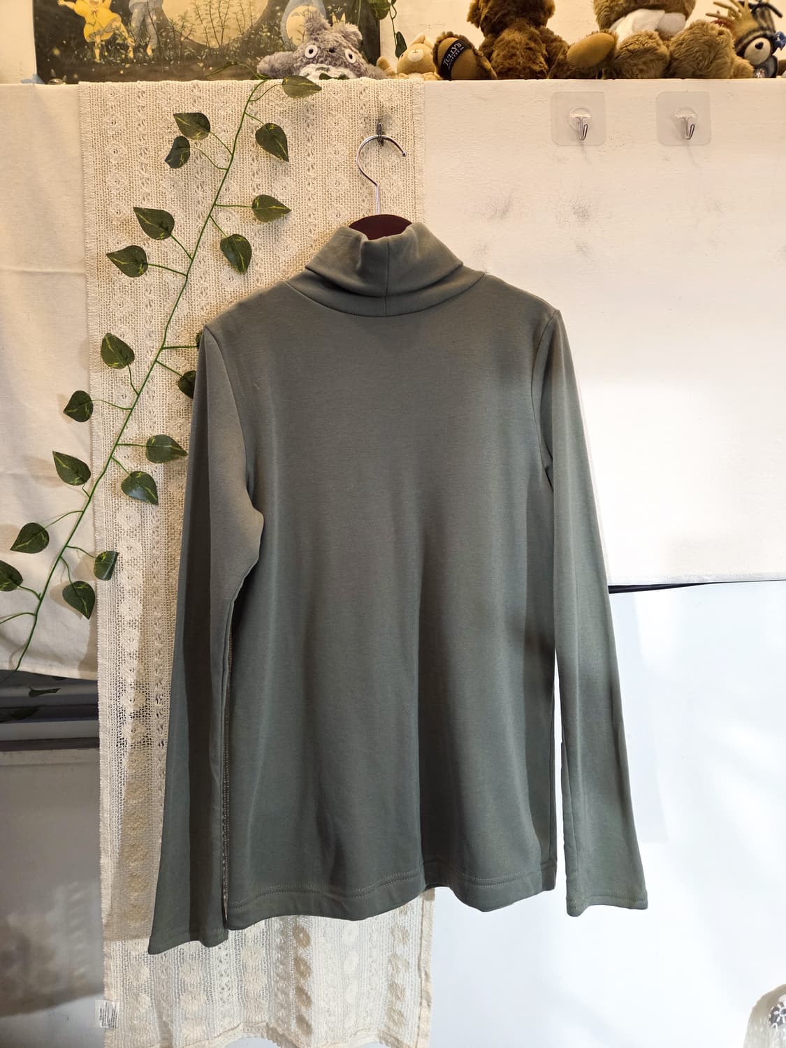 뮤트 목폴라 니트 상품이미지4