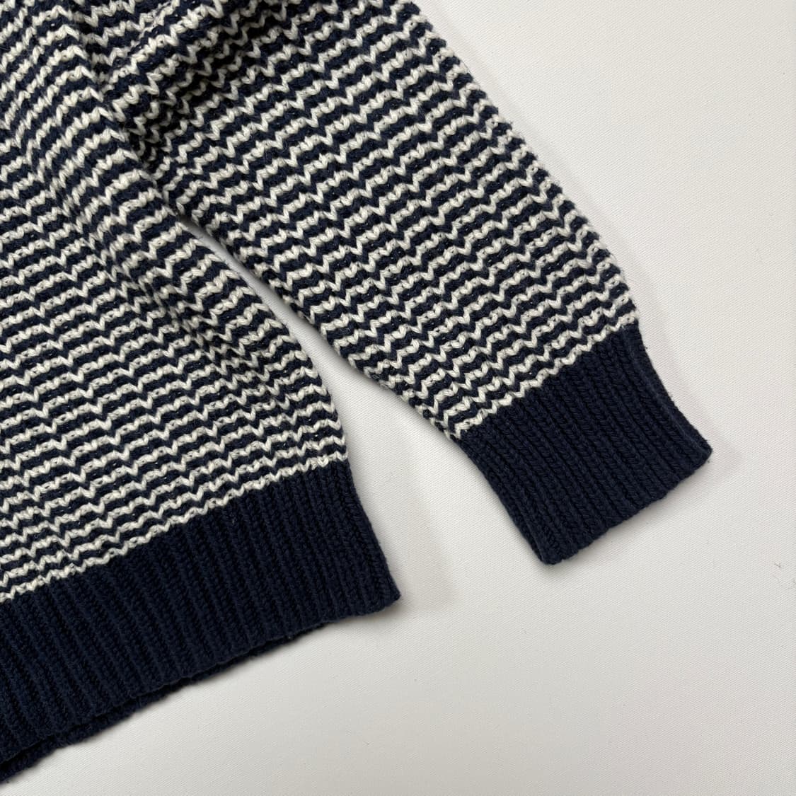 [L] 10s Levi’s pattern sweater knit 상품이미지4