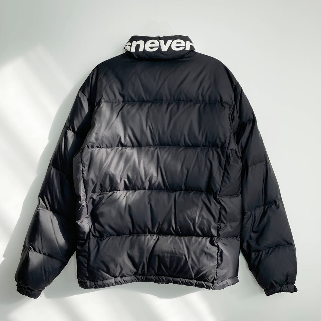 C1 디스이즈네버댓 카라 스펠아웃 다운 패딩 점퍼 M사이즈 상품이미지3