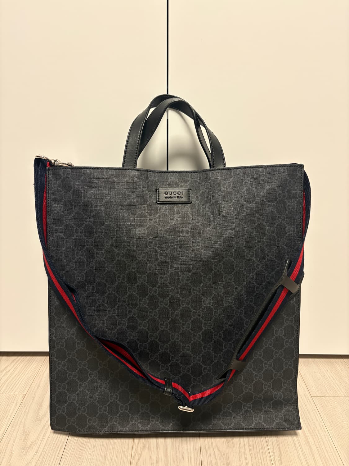 구찌 수프림 토트백 블랙 상품이미지1