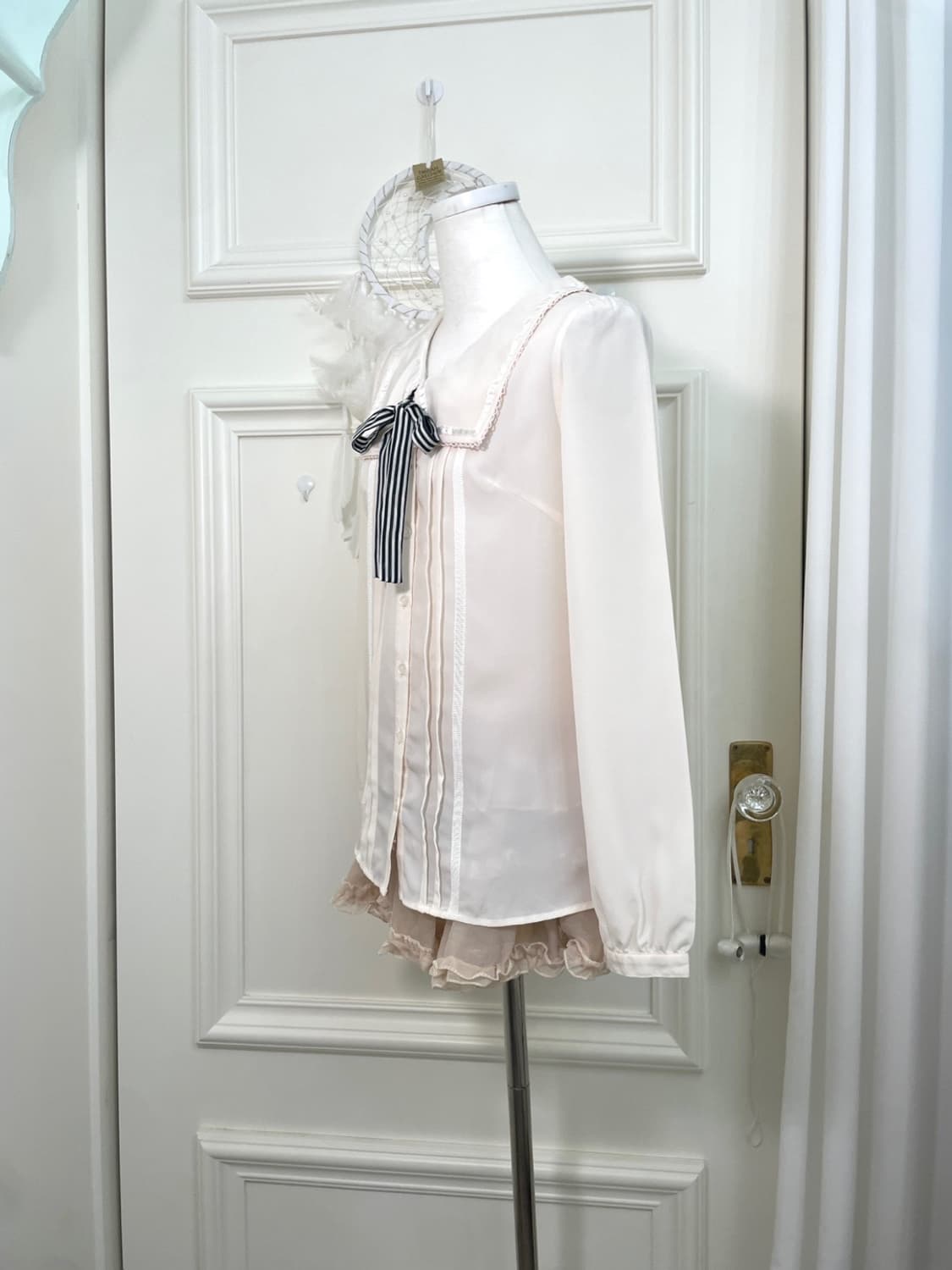 ivory collar bow point blouse 상품이미지2