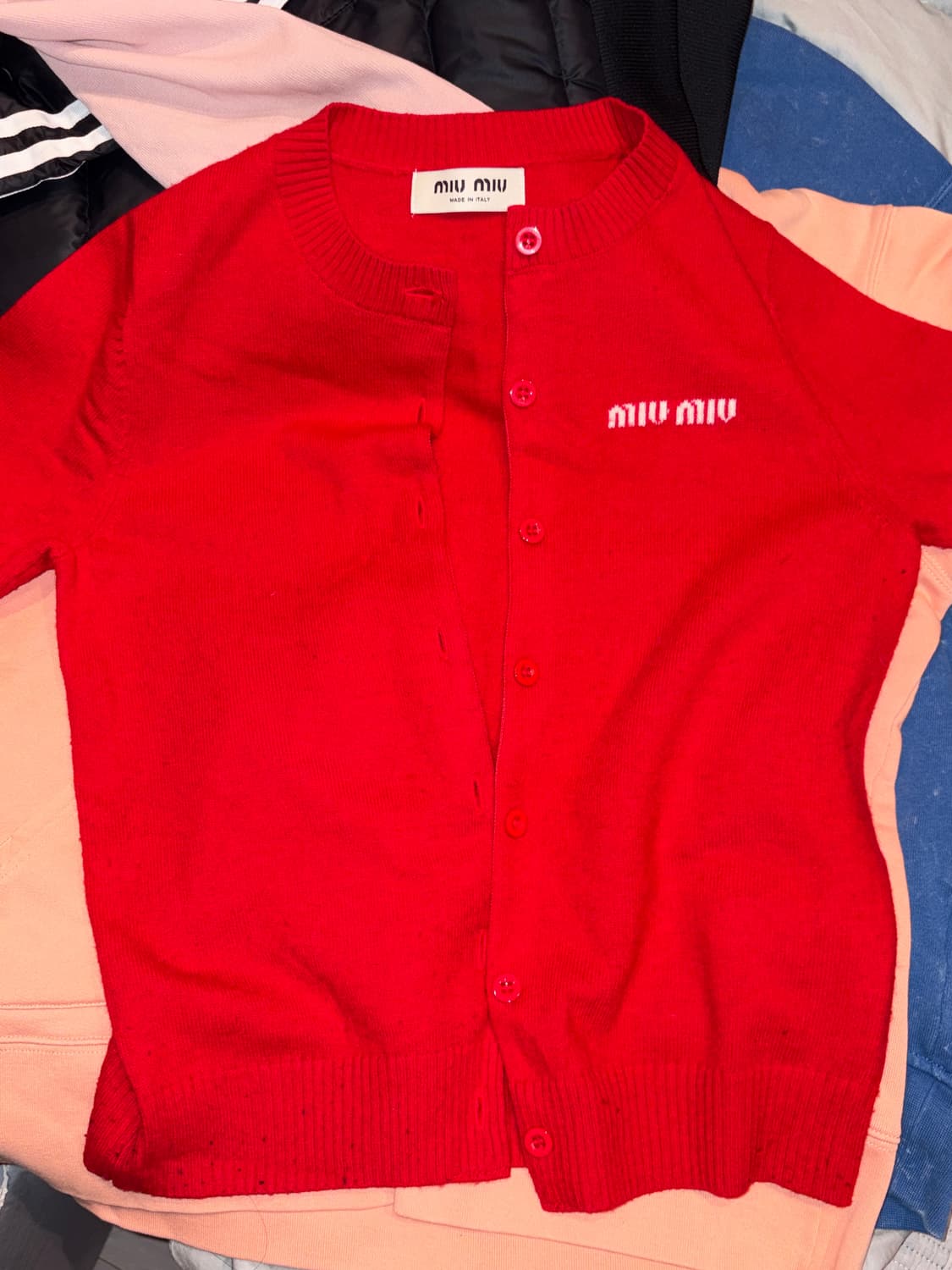 miumiu 레드 가디건 상품이미지1