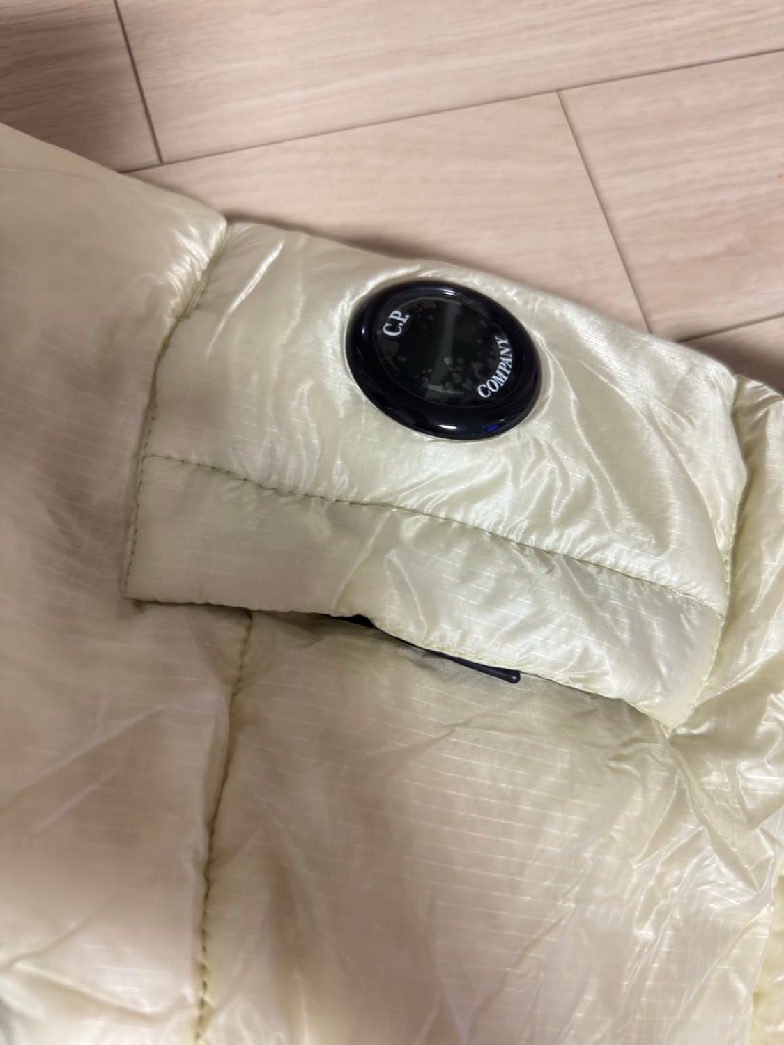 디디쉘 씨피컴퍼니패딩 상품이미지3