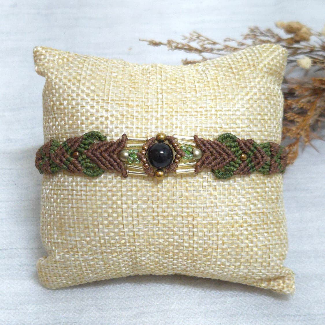 초코나무 숲 금빛 오닉스 팔찌 상품이미지1