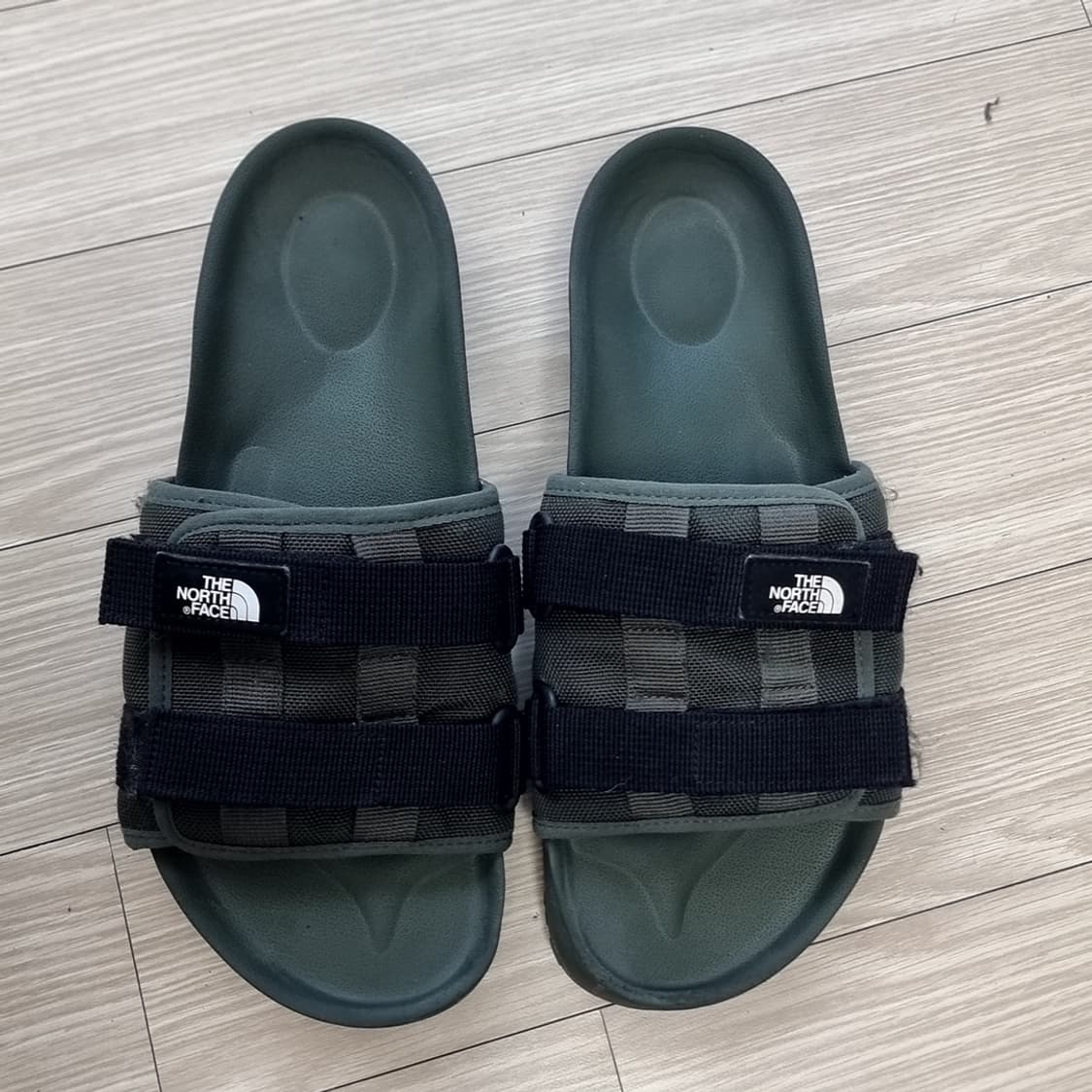 노스페이스 슬리퍼 체크 샌들 그린(260~275) 상품이미지2