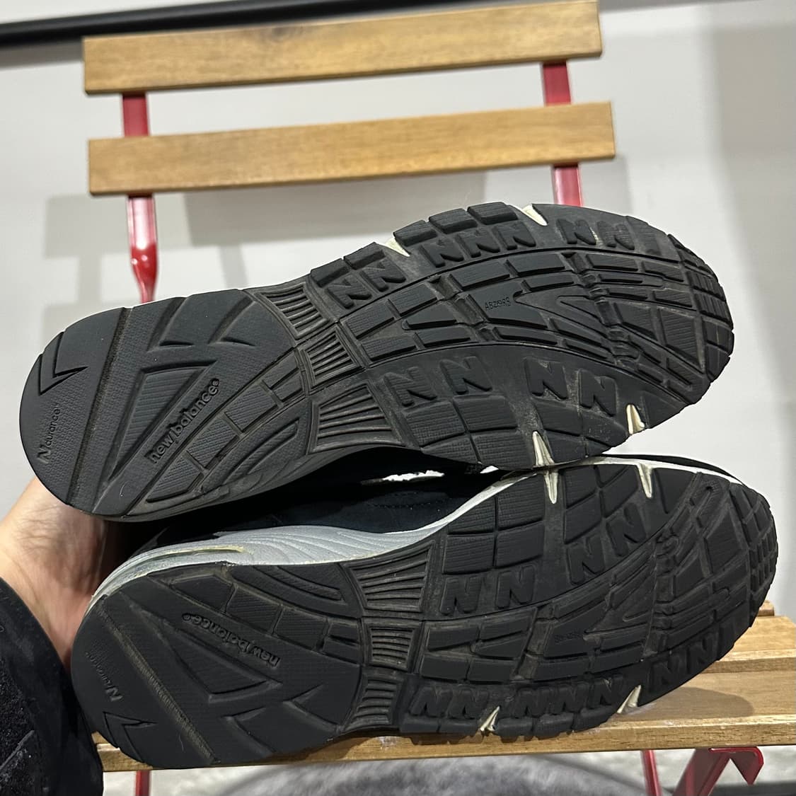 UK5) 뉴발란스 운동화 남녀 공용 신발 991 UK 블랙 스웨이드 상품이미지7