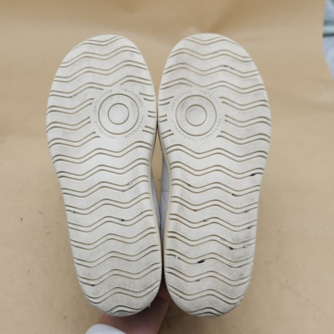 뉴발란스 CT302 여성운동화230  상품이미지3