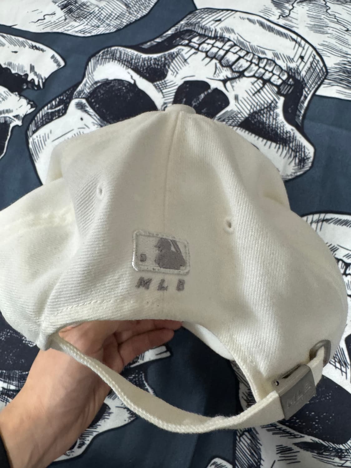mlb 엠엘비  화이트 볼캡  상품이미지5