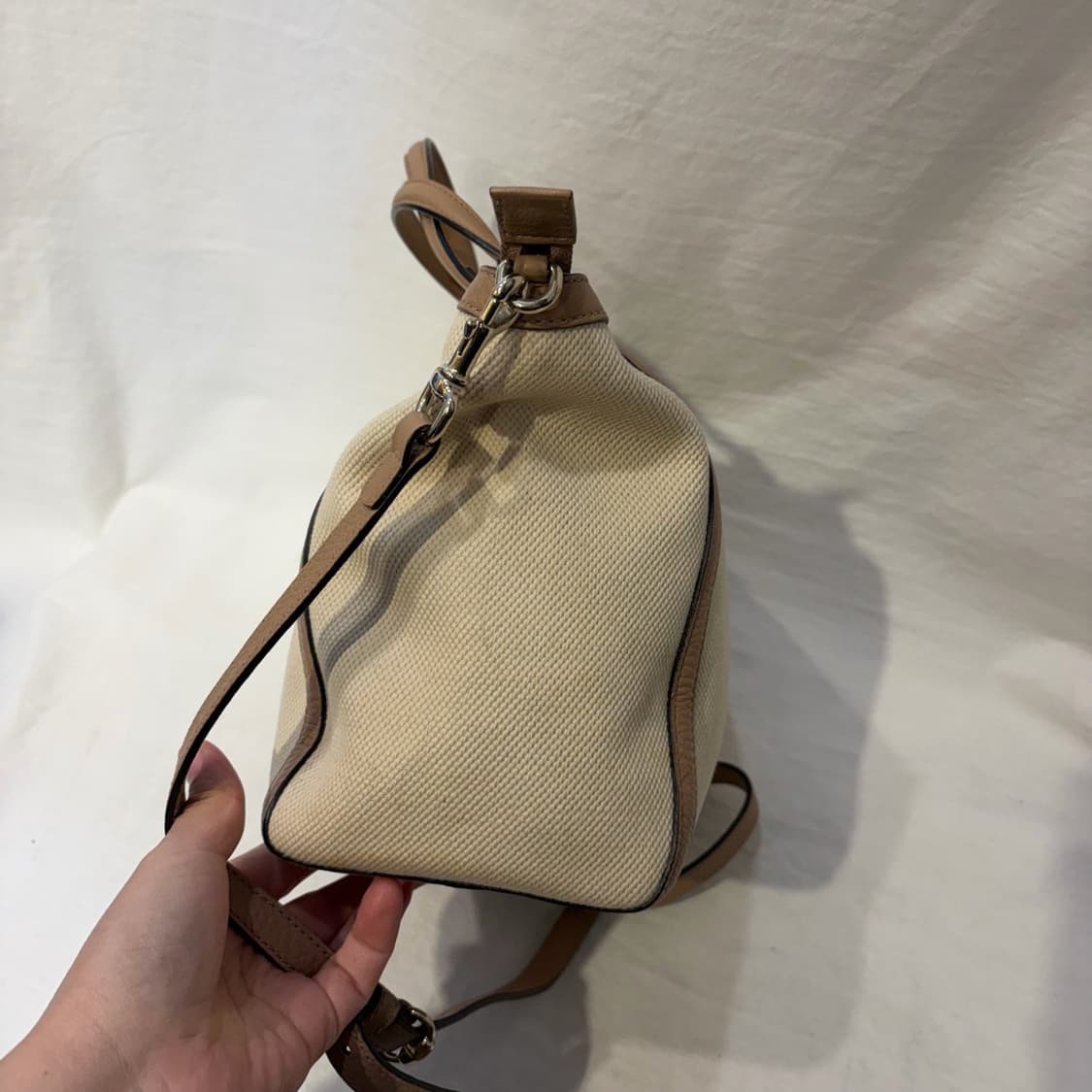 구찌 엠보스 소호 캠버스 투웨이 가방 상품이미지7