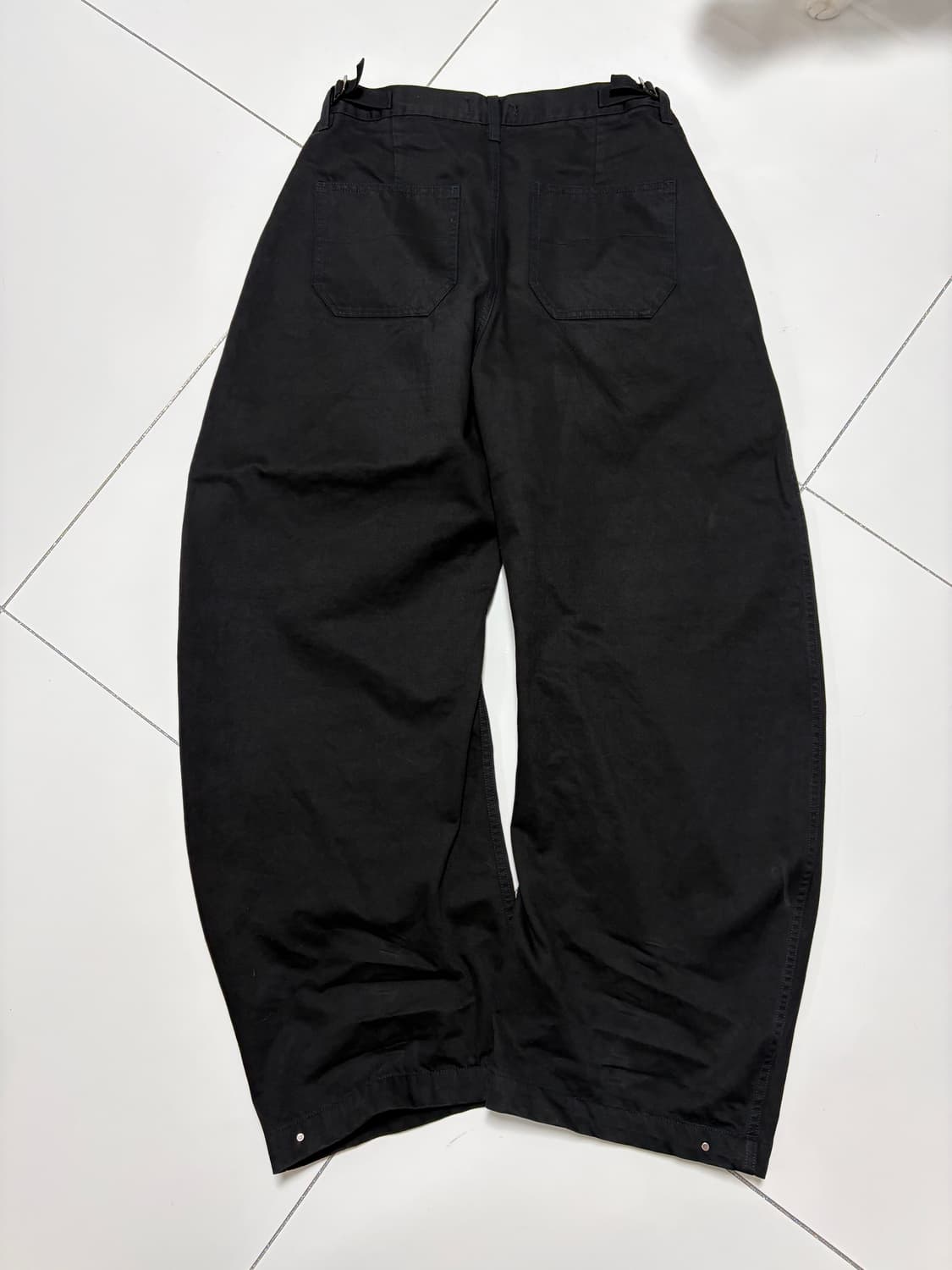 아르반 트리플 리프 커브드 팬츠_트리플 블랙 2사이즈 상품이미지3