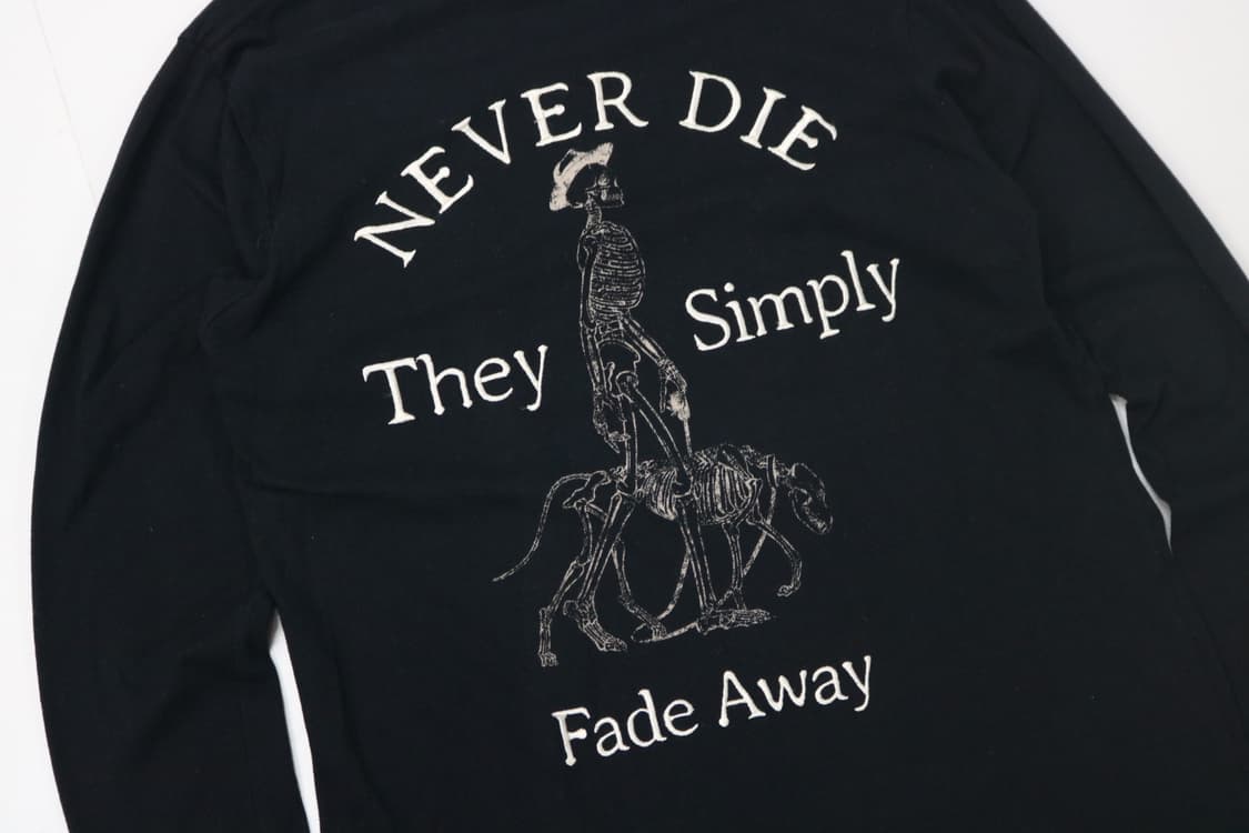 스투지 앤 코 스컬 프린팅 티셔츠 상품이미지3