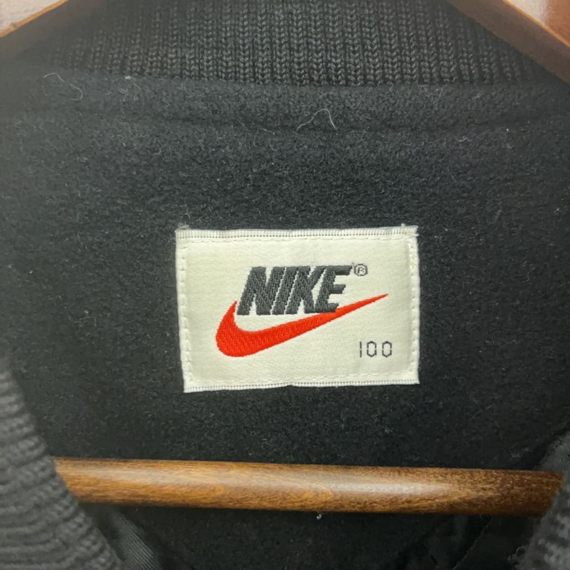 나이키 올드스쿨 90's 점프맨 레더 바시티 자켓 100 C07737 상품이미지5